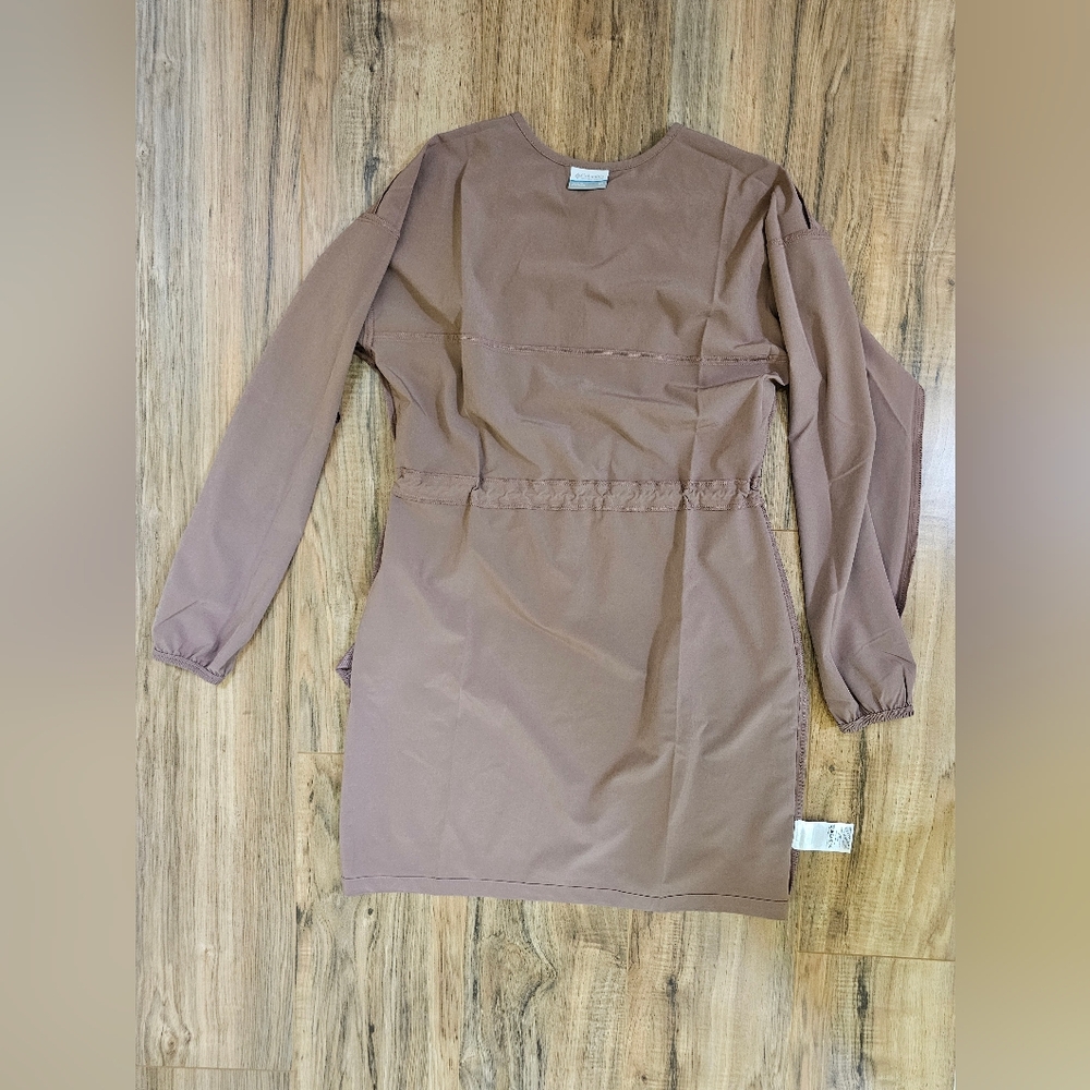 New Columbia Boundless Avenue Dress - Picture 10 of 15